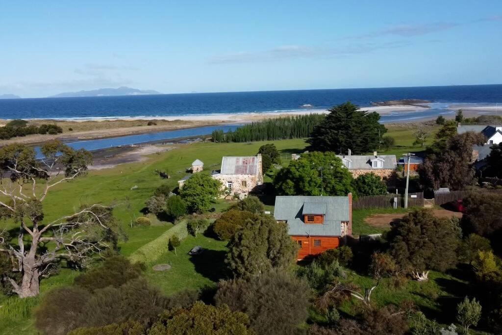 *Newly Relisted* Coach House At Lisdillon Vineyard Villa Little Swanport Exterior photo